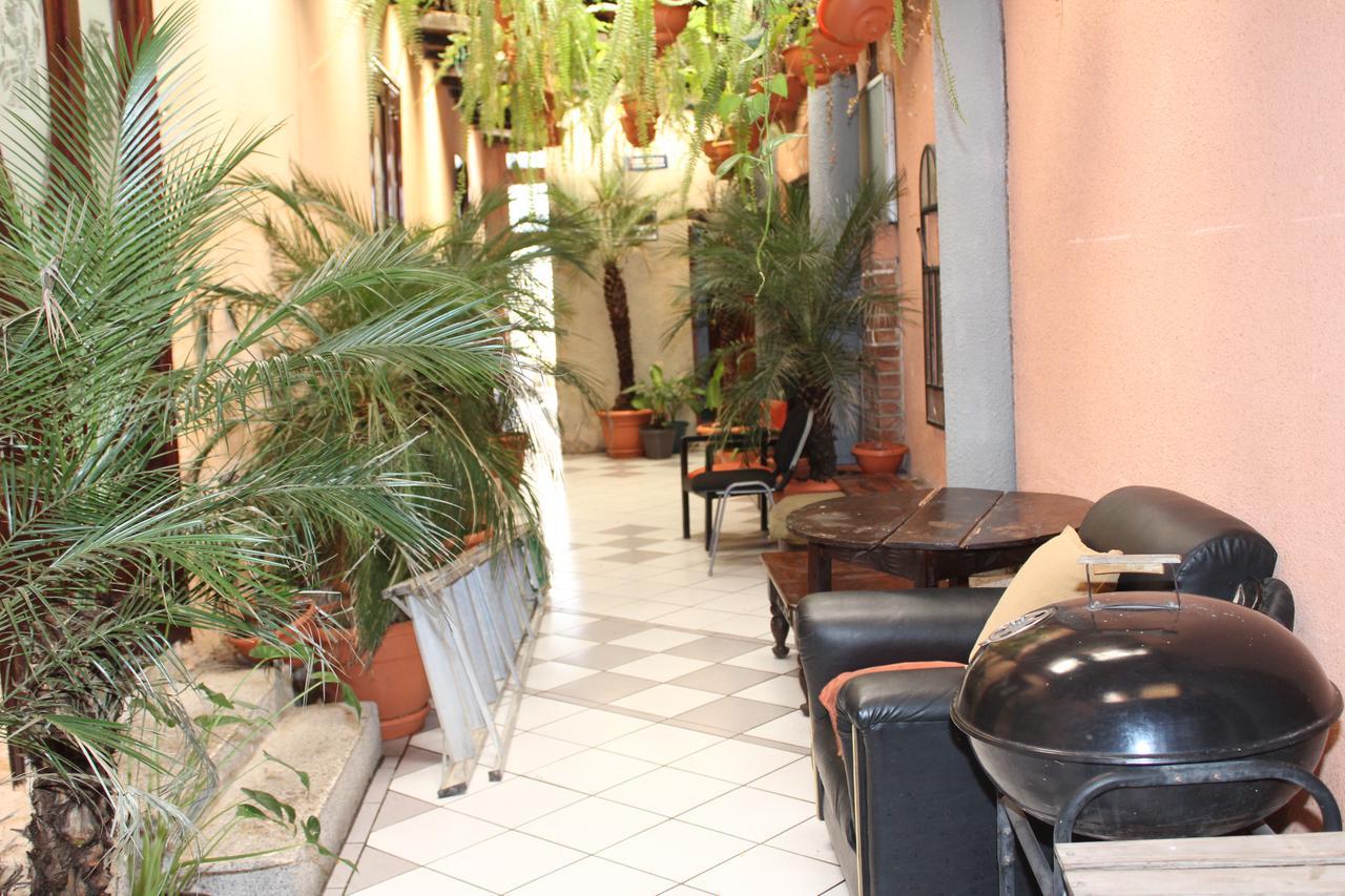Hotel Casa Del Viajero Quetzaltenango Exterior photo